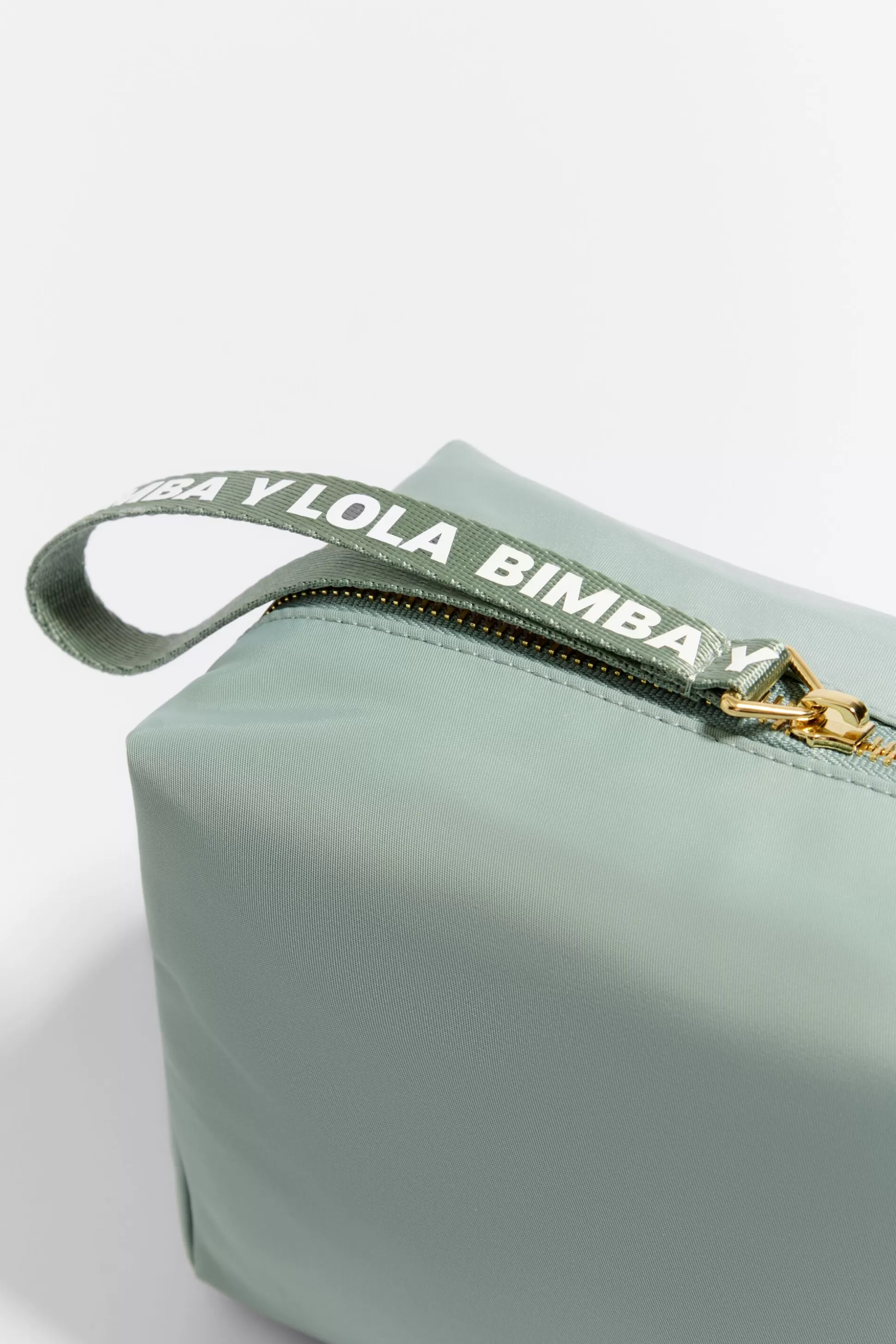 Best Sale BIMBA Y LOLA Necessaire Retangular L Nylon Verde-Agua Watergreen